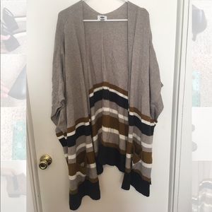 Old Navy Sweater Poncho - Women’s XL-XXL